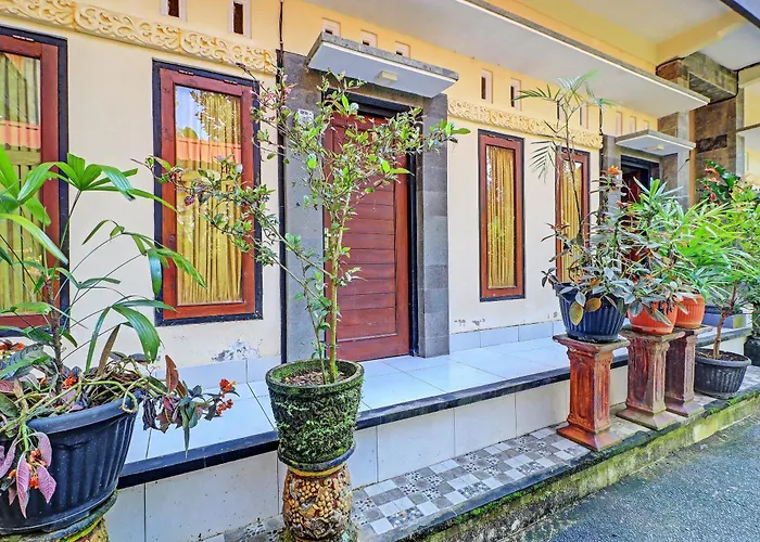 Oyo 92438 Nugraha Near Monkey Forest Hotel