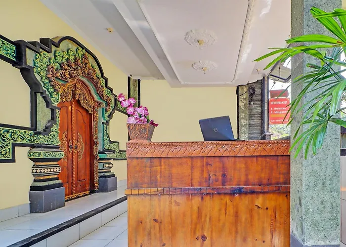 Hotel Oyo 92438 Nugraha Near Monkey Forest